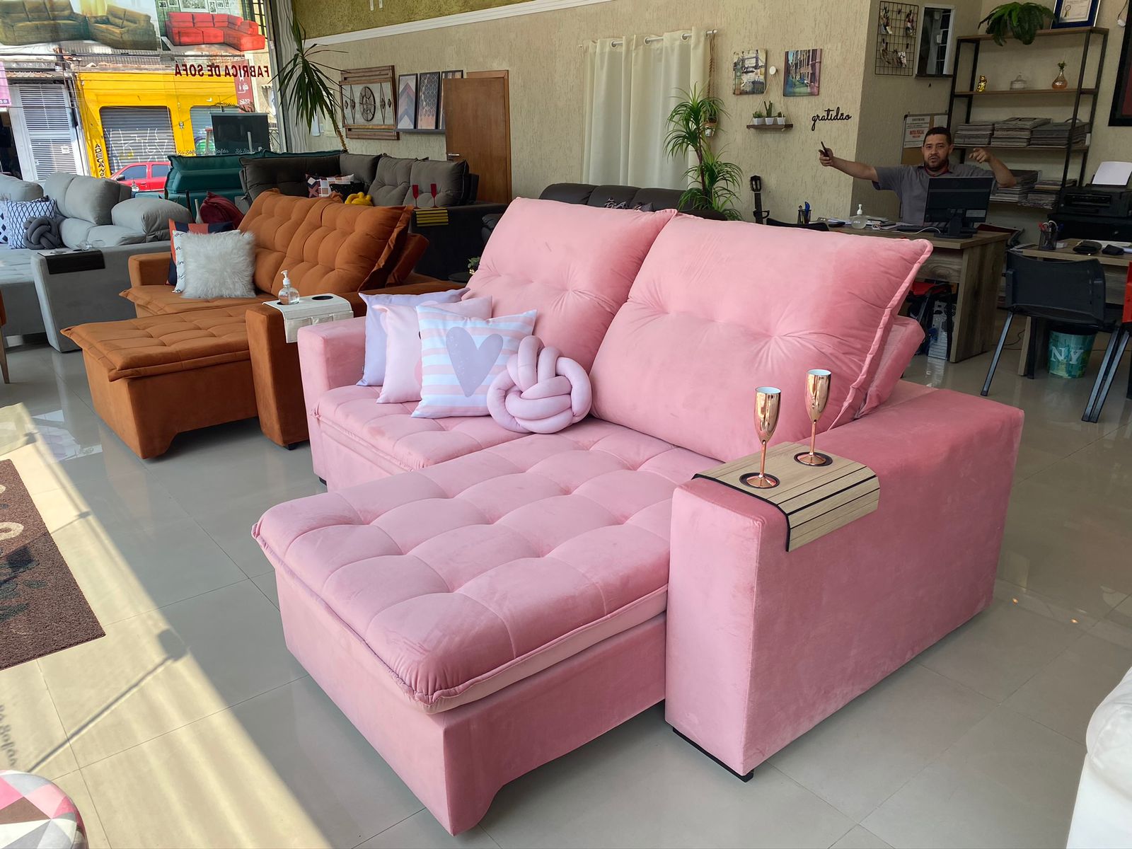 WhatsApp Image 2022-10-03 at 12.33.46.jpeg